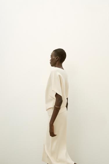 PULL EN MAILLE À MANCHES AMPLES - Écru de Zara - Image 3