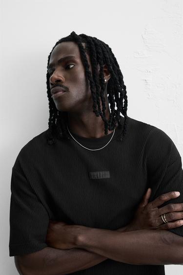 VERTICAL TEXTURE T-SHIRT - Black by Zara - Image 5