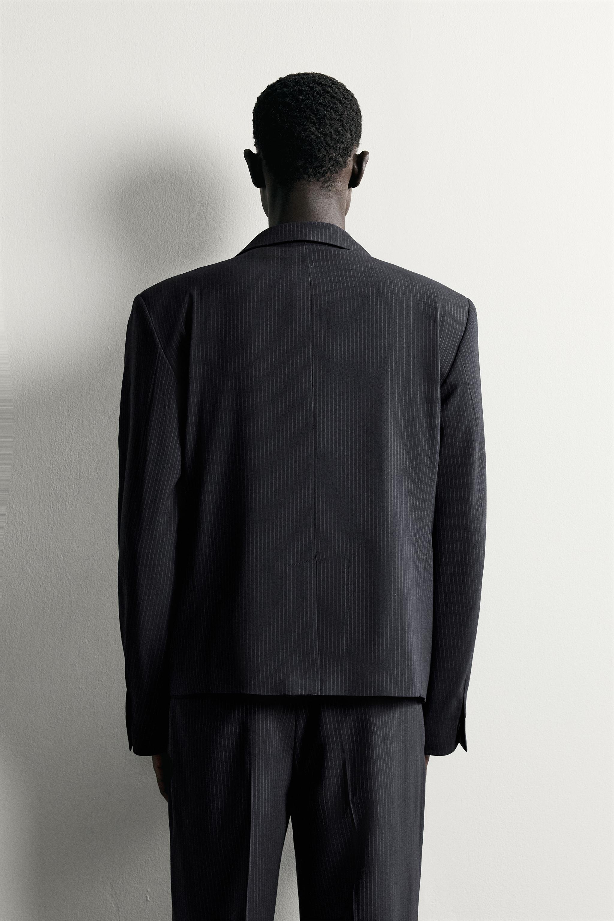 CROPPED-FIT PINSTRIPE SUIT BLAZER