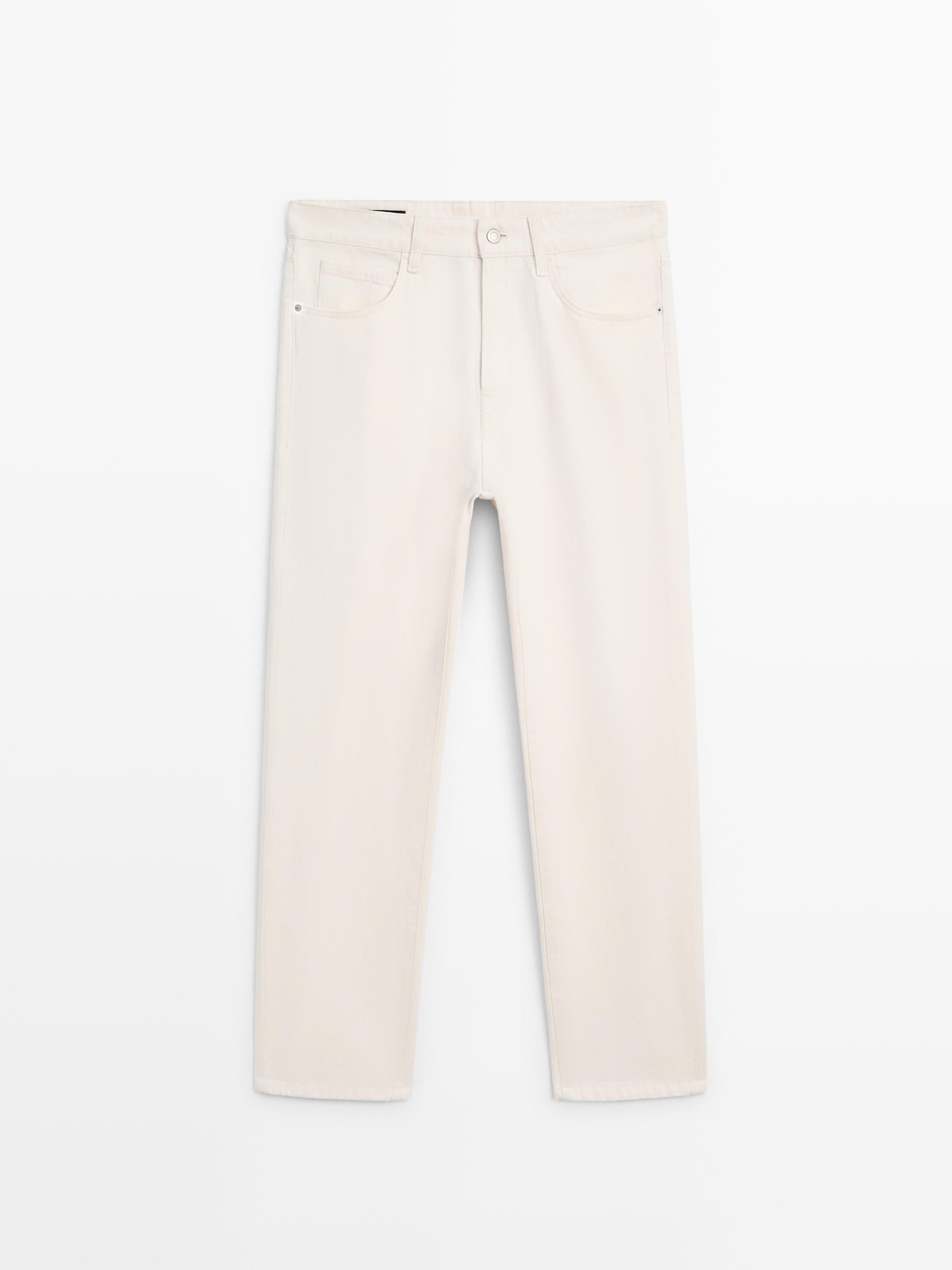 Tapered fit jeans