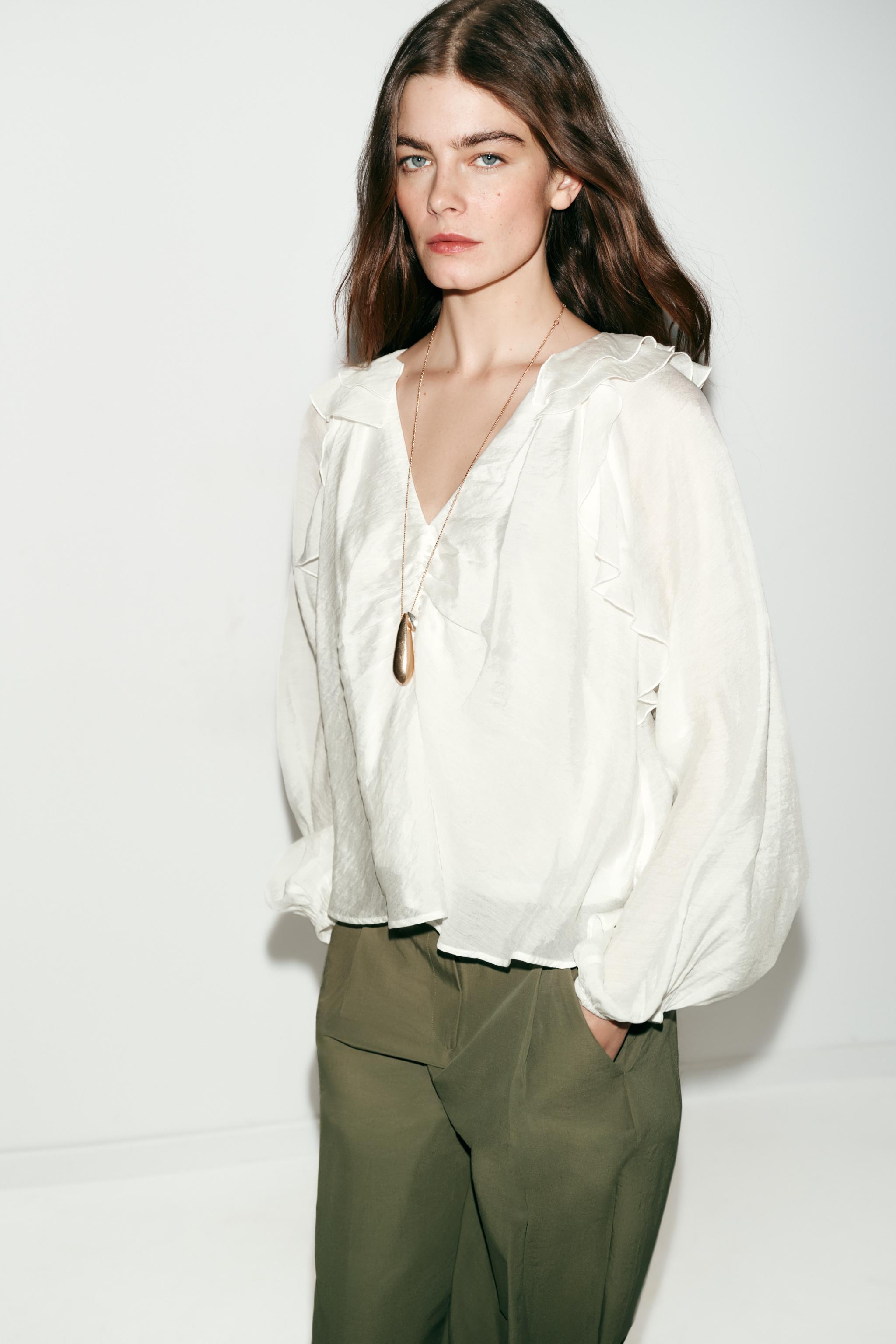 RUFFLED RUCHE BLOUSE