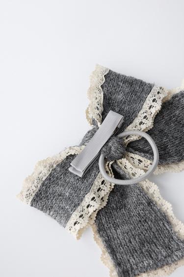 KNIT BOW HAIR CLIP SCRUNCHIE - Dark grey by Zara - Image 1