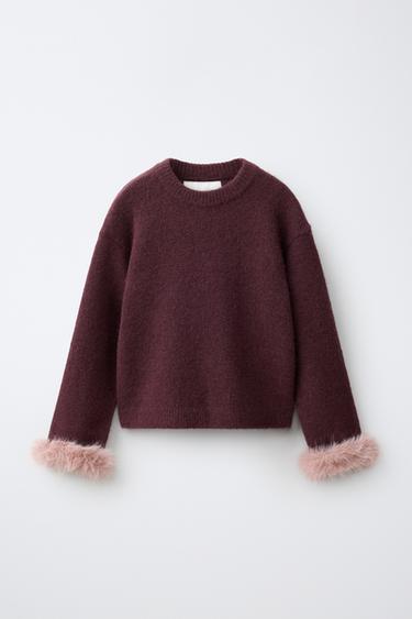 PULL EN MAILLE POIGNETS EFFET EFFET FOURRURE - Bordeaux foncé de Zara