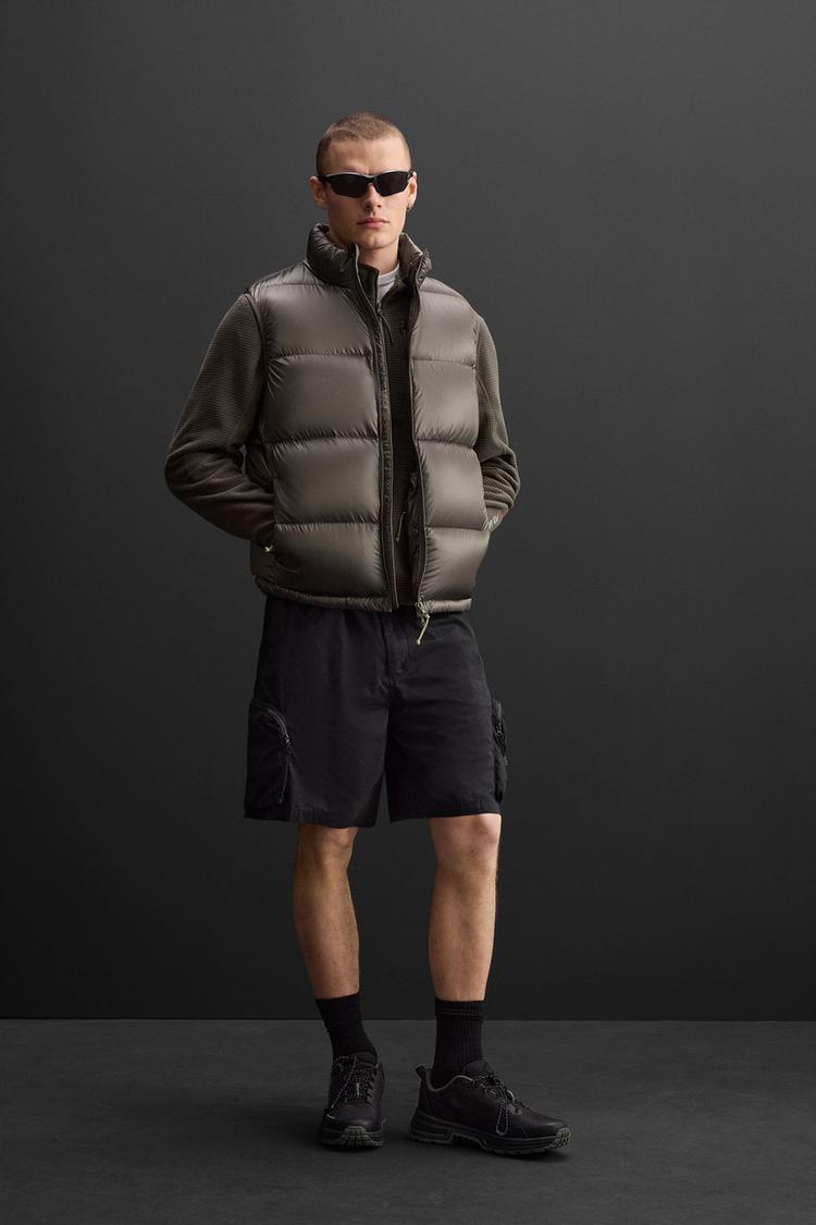 フェザー100% ダウン パフベスト - グレーグリーン | ZARA Japan / 日本