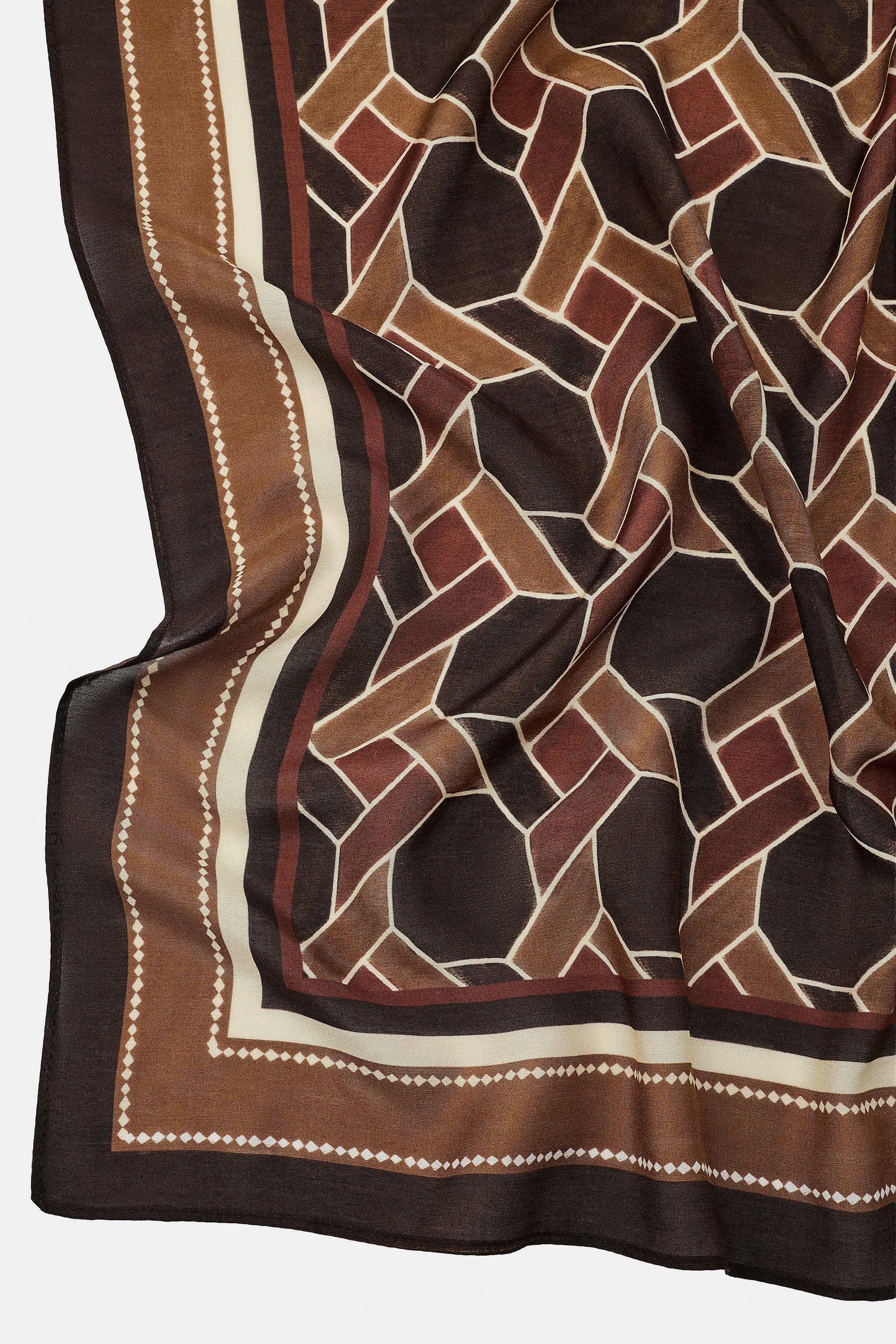Женские аксессуары Zara GEOMETRIC PRINT SILK SCARF — фото 3