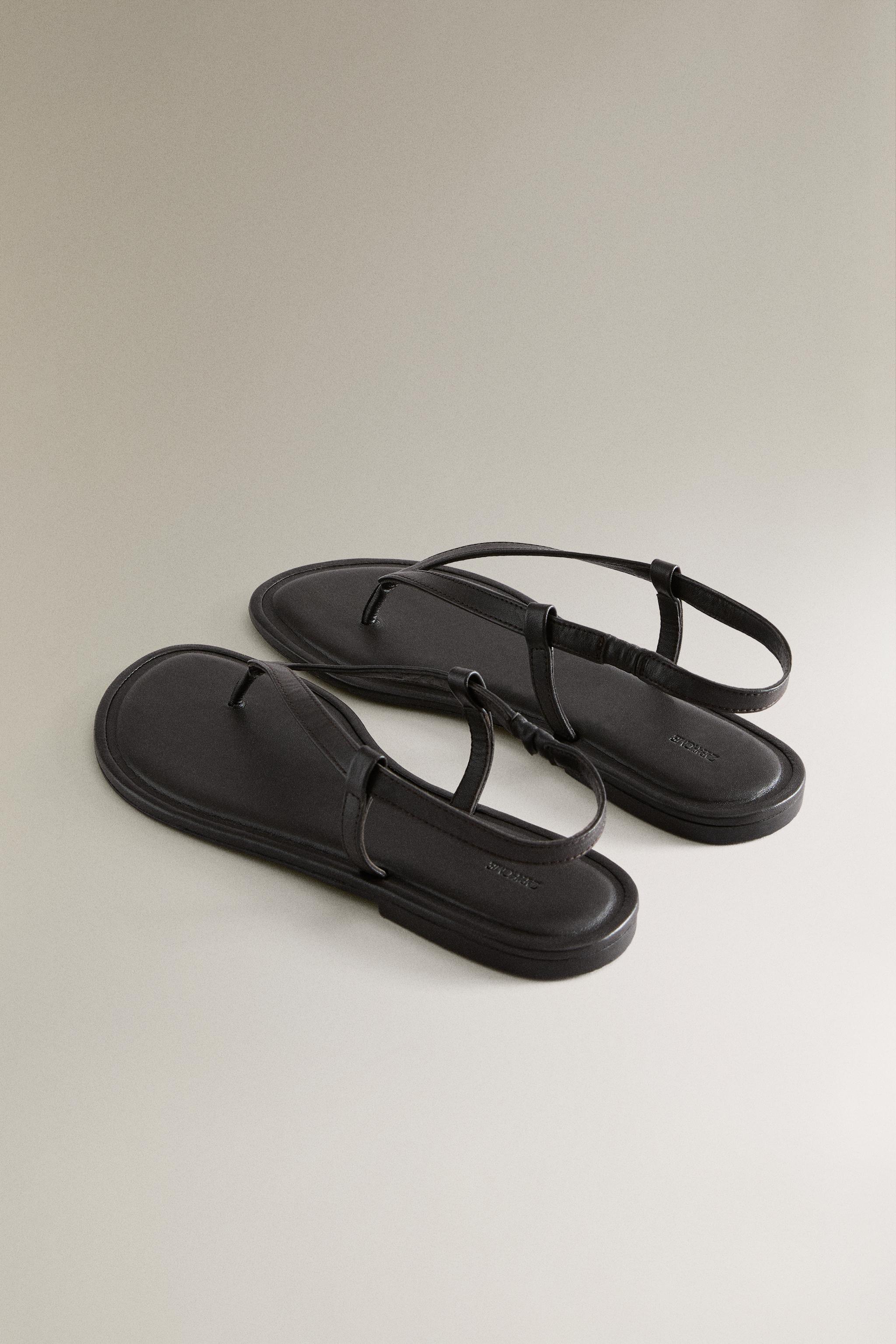 FLAT LEATHER SANDALS