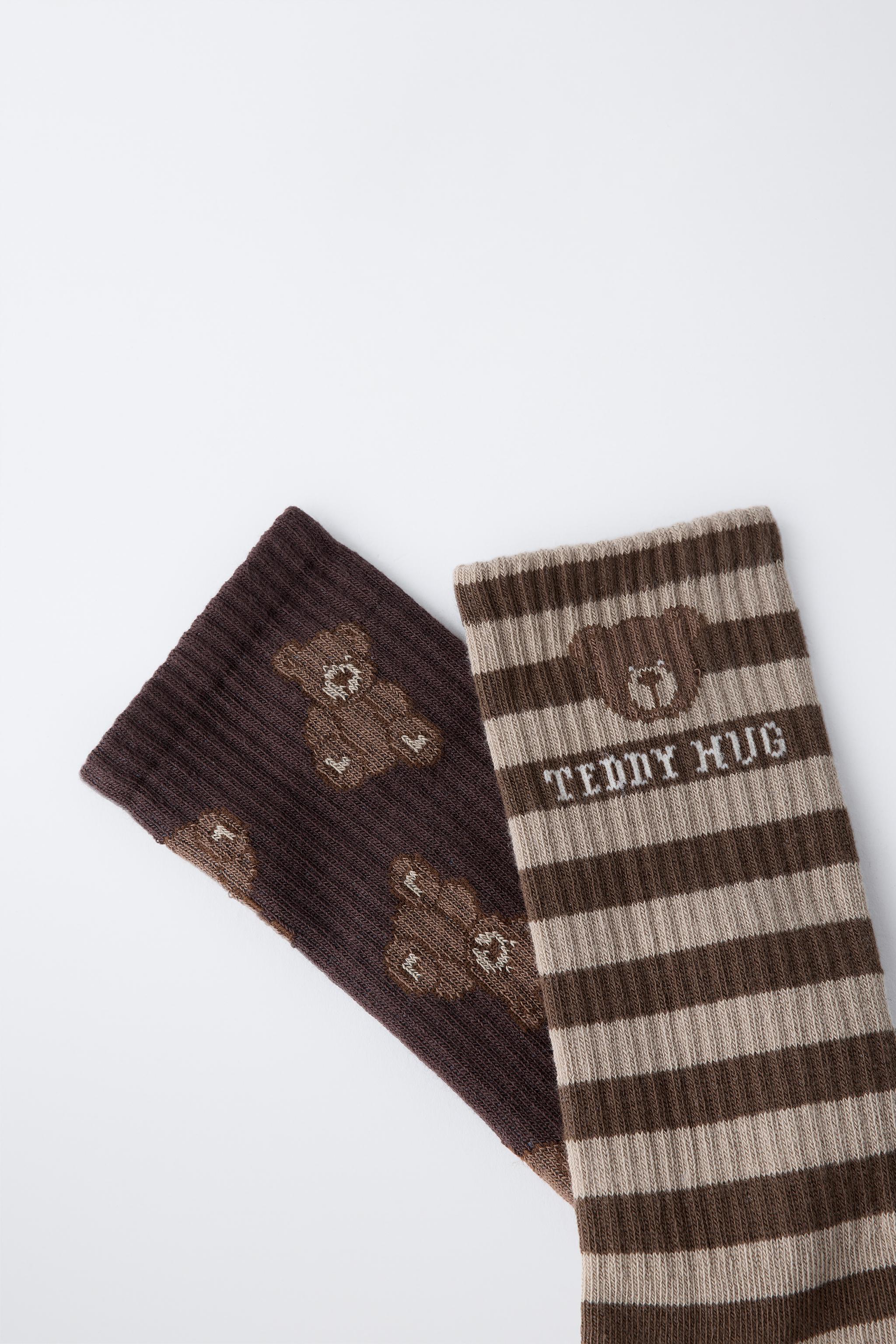TWO-PACK OF LONG SOCKS WITH BEAR AND STRIPES