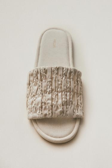 SLIDES WITH GATHERING DETAIL — Beige 1