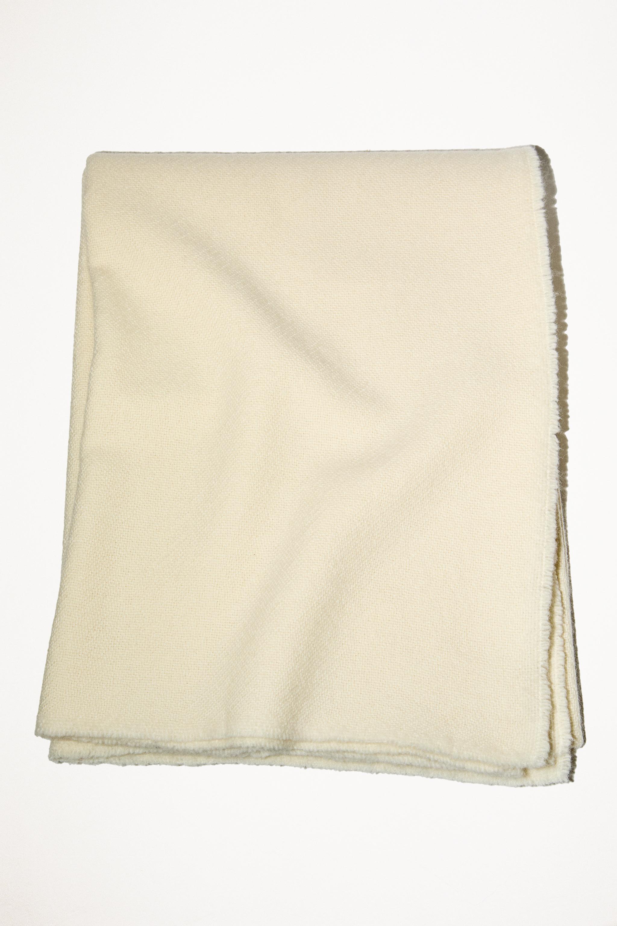 FRINGED SOFT BLANKET