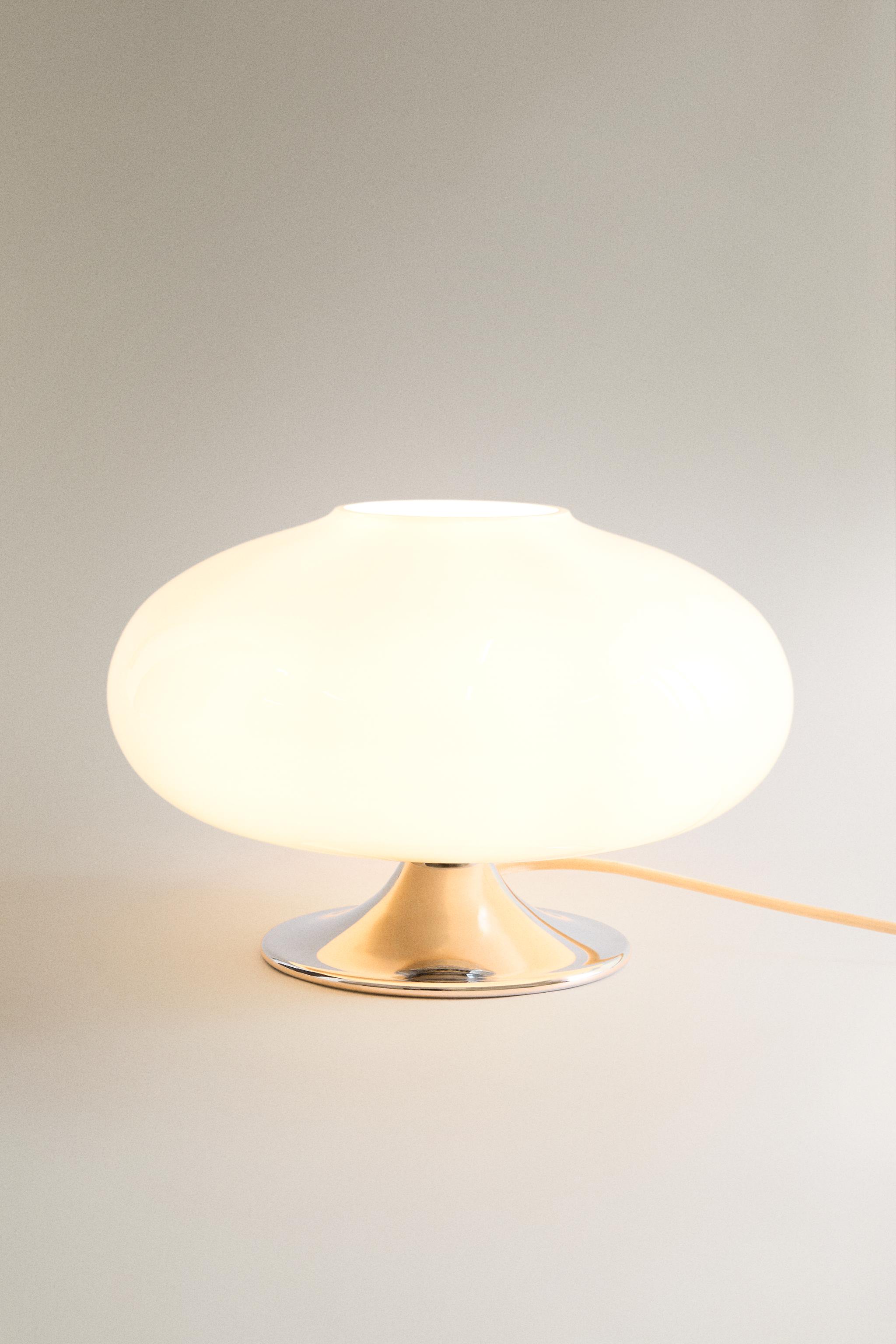 GLASS AND IRON TABLE LAMP — Ecru