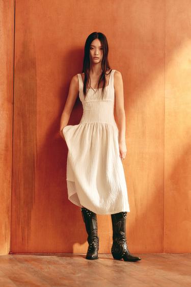 Zara 紋理吊帶連身裙 - 裸色