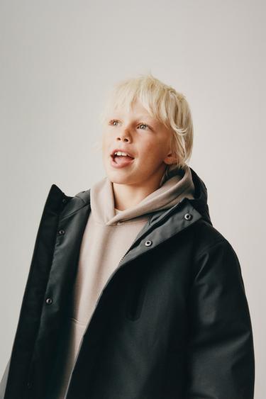 JAKKE MED DUN OG FJER - bly fra Zara