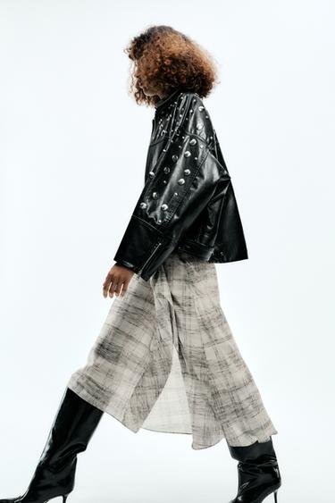 CHAQUETA EFECTO PIEL TACHAS ZW COLLECTION - Negro de Zara