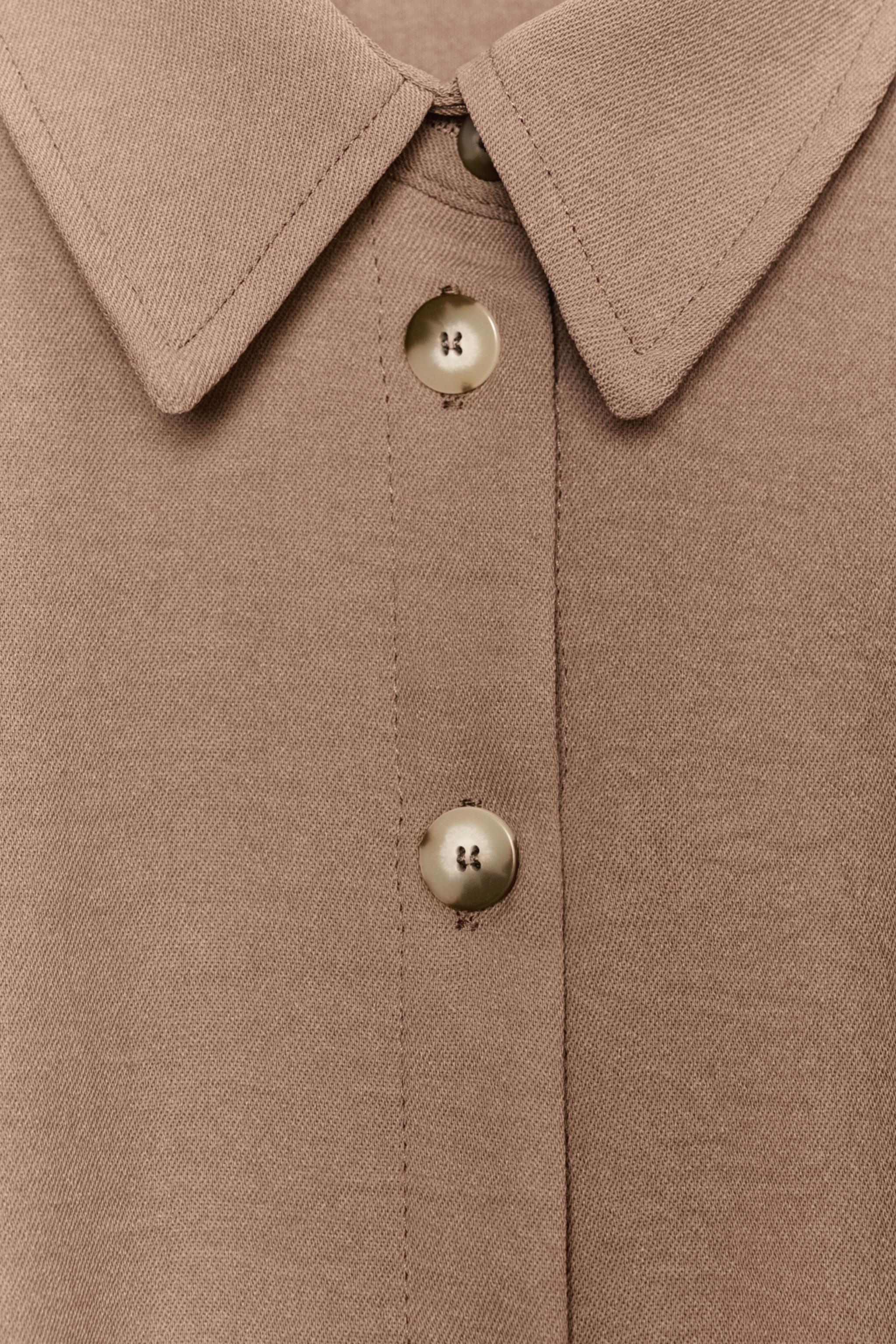 CHEMISE COURTE À PATTES