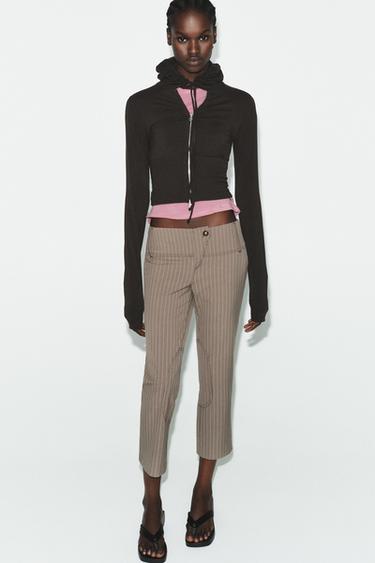 Zara ÕMBLUSTETA LÜHIKENE DRESSIPLUUS - Pruun vigore