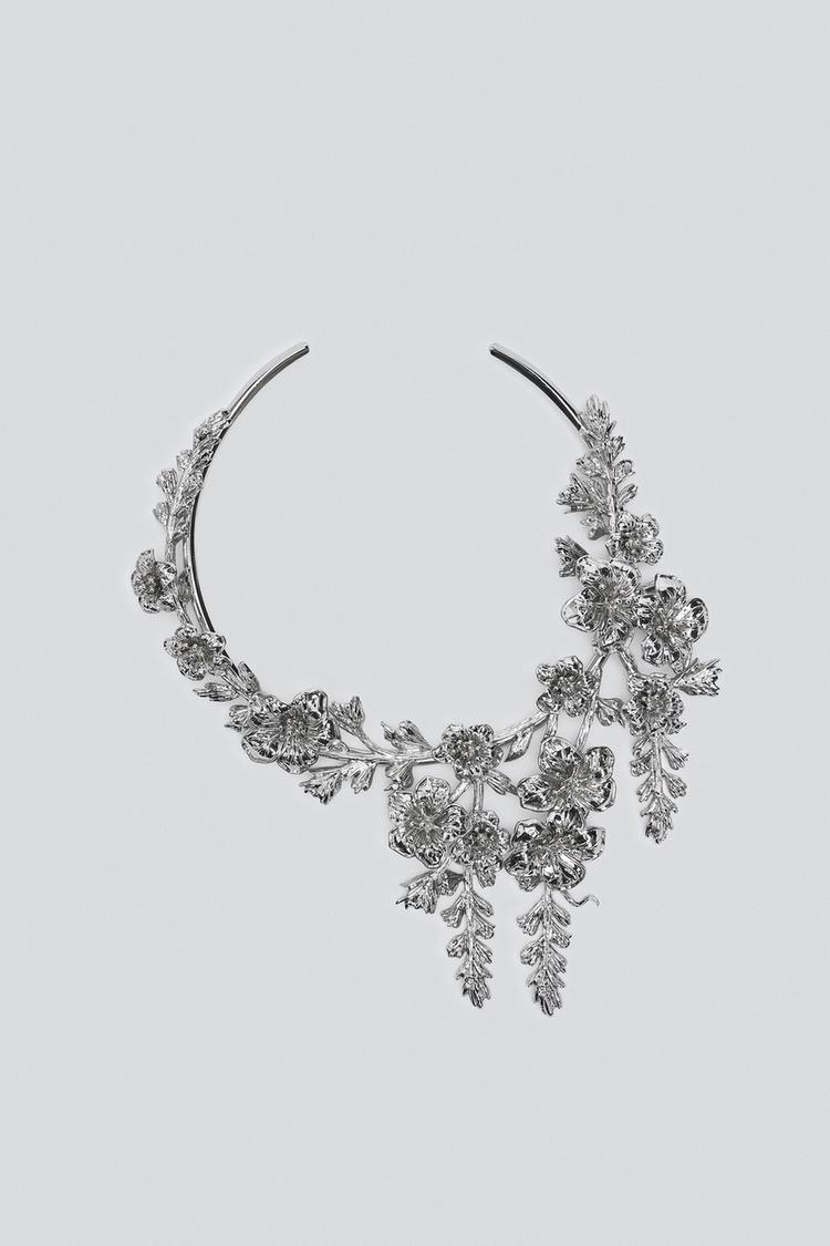 Collar gargantilla metalico flores contraste