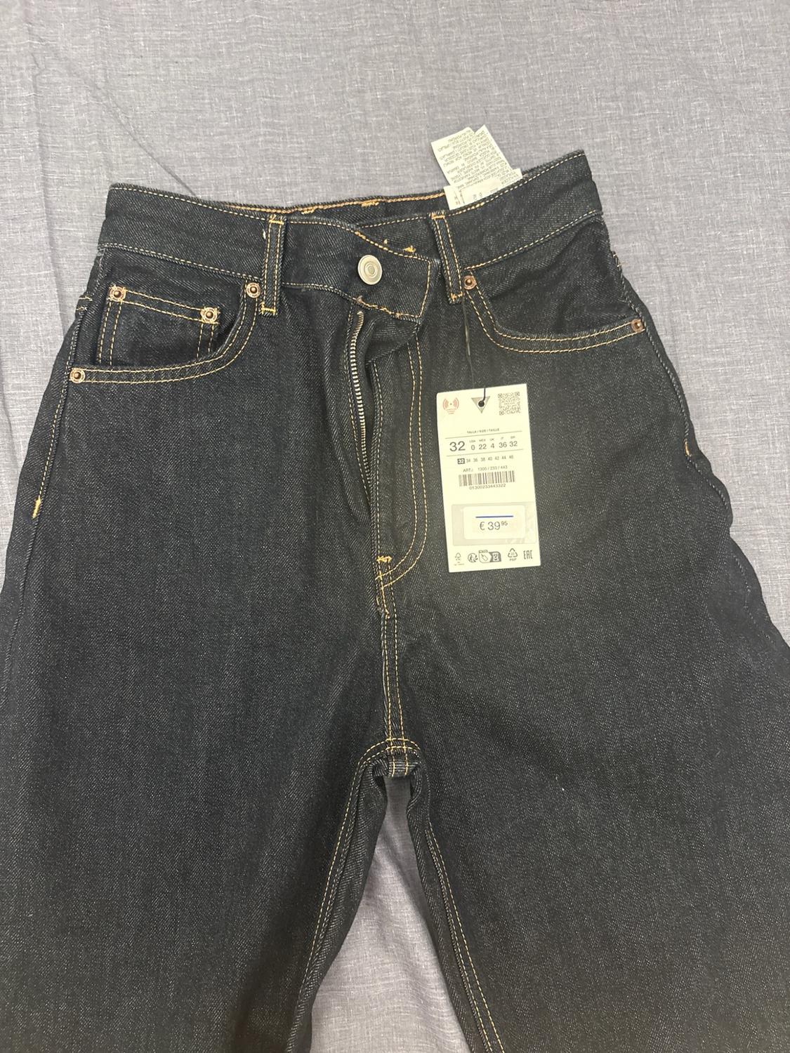 TRF BARREL HIGH-WAIST JEANS - Image 3