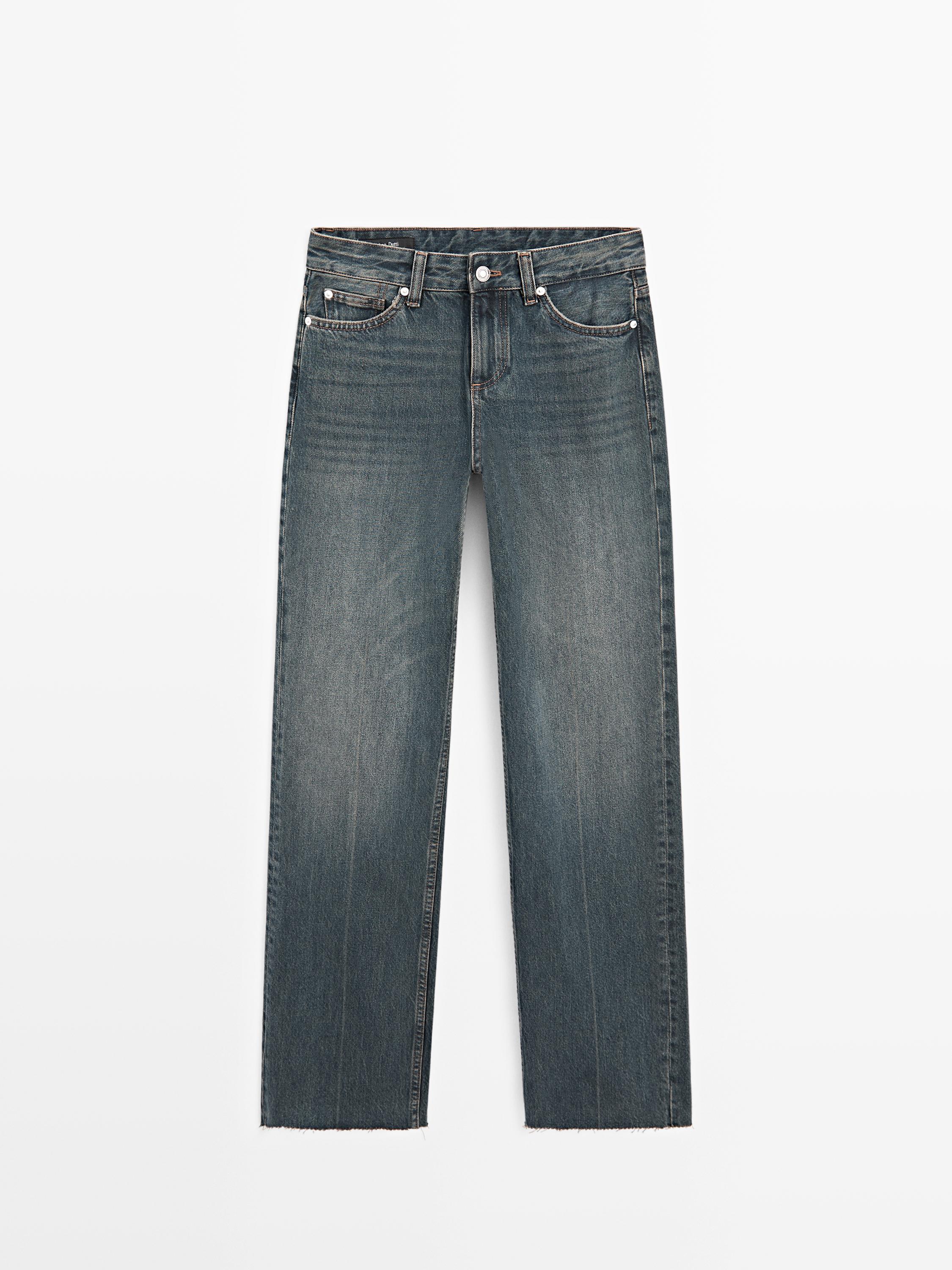 Straight-leg jeans