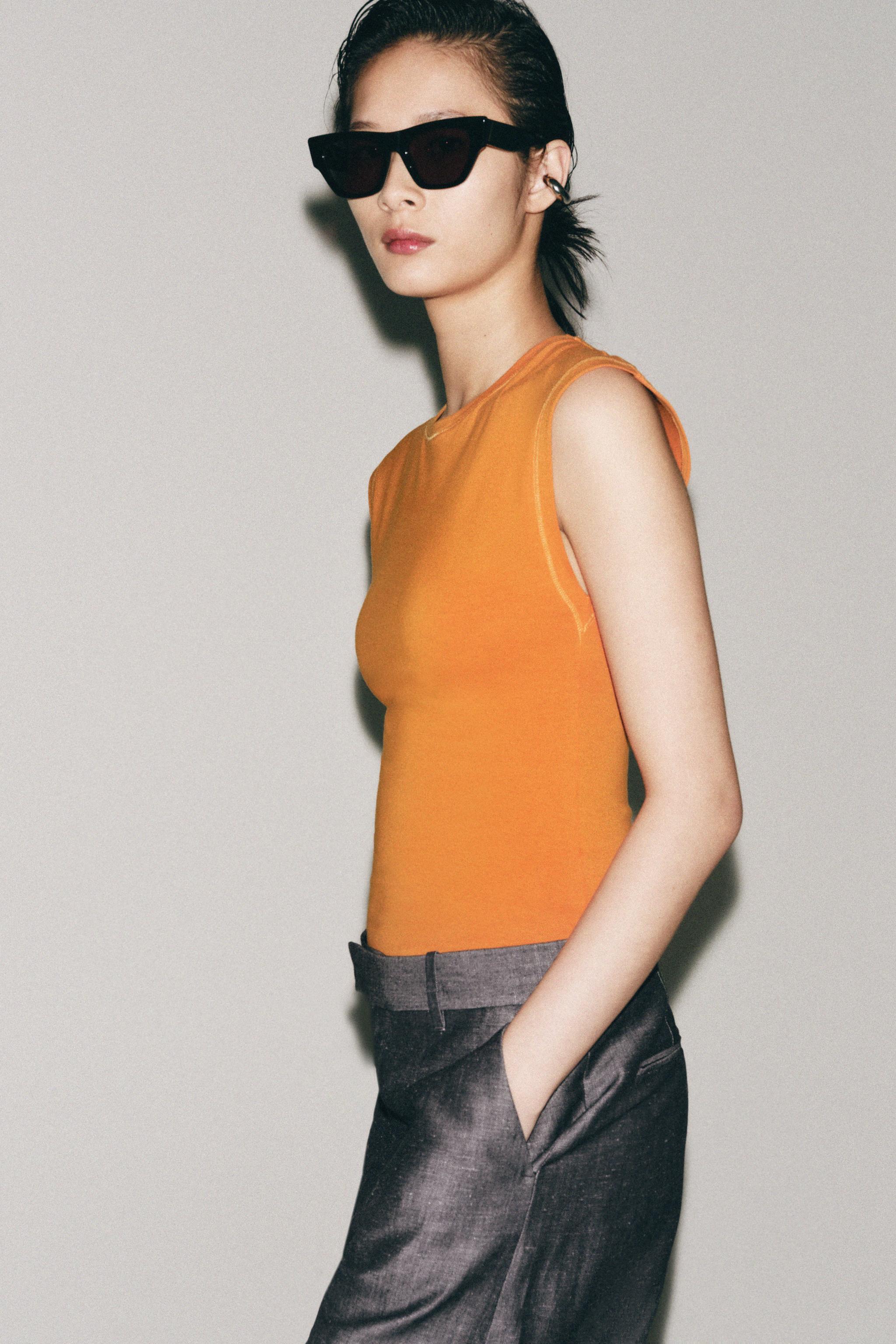 ♻️tops УКОРОЧЕНИЙ ТОП В'ЯЗАНИЙ ГАЧКОМ - Сіровато-бежевий колір | ZARA