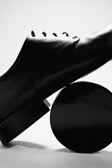ZAPATO PIEL VESTIR - Negro de Zara
