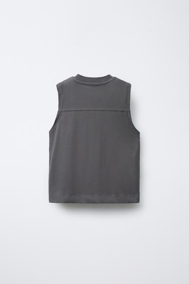 ENSEMBLE T-SHIRT SANS MANCHES ET BERMUDA À INSCRIPTION - Gris anthracite de Zara - Image 2