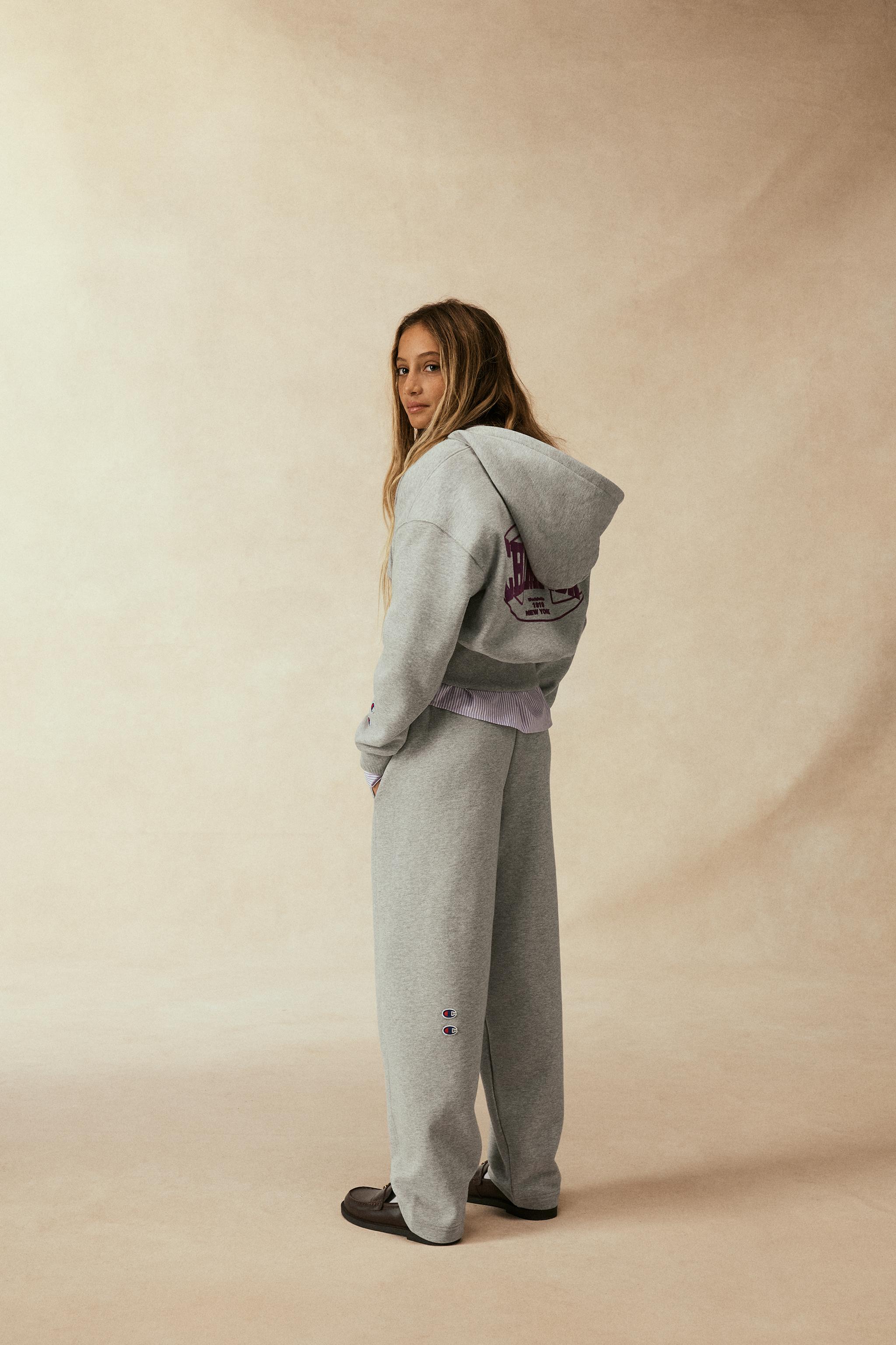 CHAMPION ® X ZARA プリーツ入りリラックスフィットパンツ