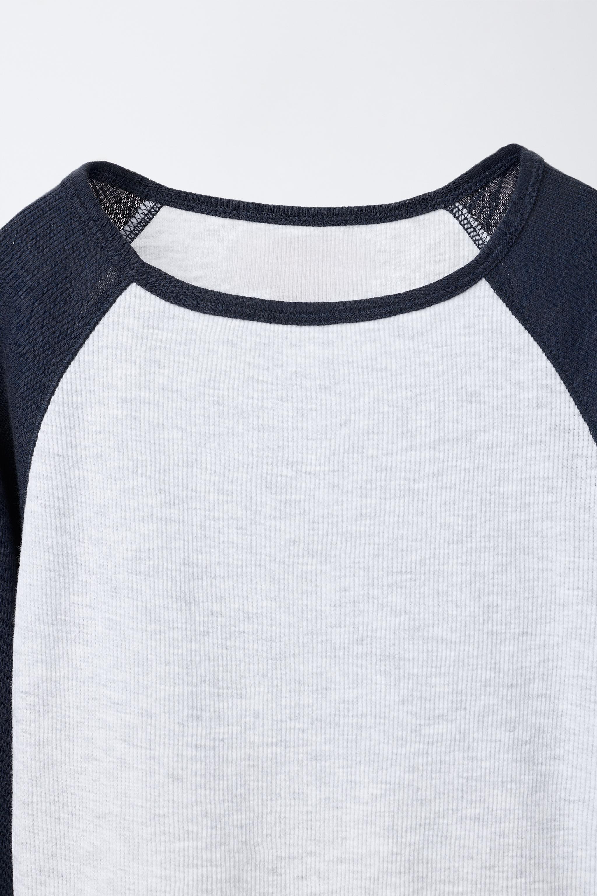 T-SHIRT À MANCHES RAGLAN