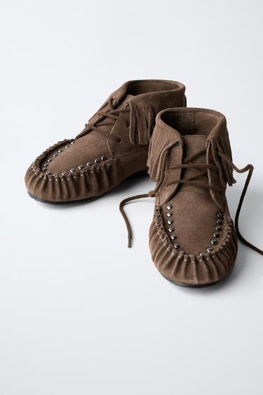 BOTTINES EN CUIR BASSES À FRANGES - Marron de Zara - Image 2