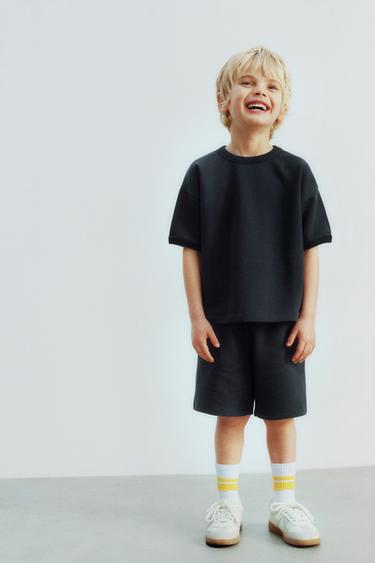 Zara LABEL JOGGING T-SHIRT AND BERMUDA SHORTS SET - Anthracite grey
