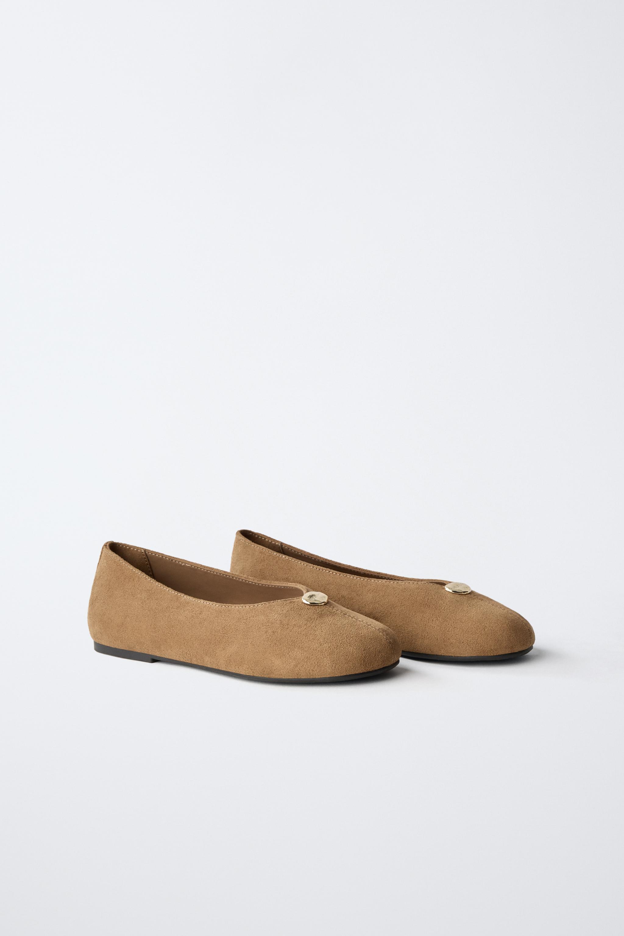 BALLERINAS WITH METAL DETAIL — Brown