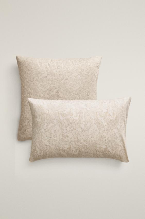 TAIE D’OREILLER PAISLEY SATIN (300 FILS) - Beige de Zara - Image 0
