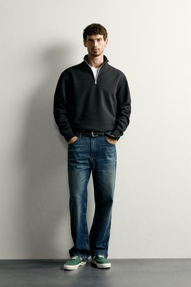 BASIC QUARTER-ZIP SWEATSHIRT - Black by Zara
