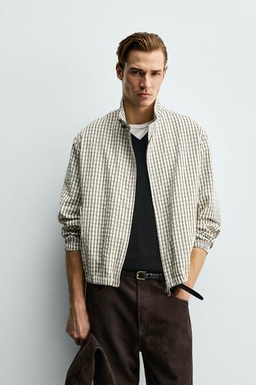 УКОРОЧЕННАЯ КУРТКА В КЛЕТКУ С ТЕКСТУРОЙ — ЭКРЮ / ЧЕРНЫЙ от Zara