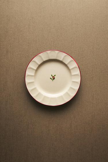 WAVY STONEWARE CHRISTMAS SIDE PLATE - White / Red by Zara - Image 4