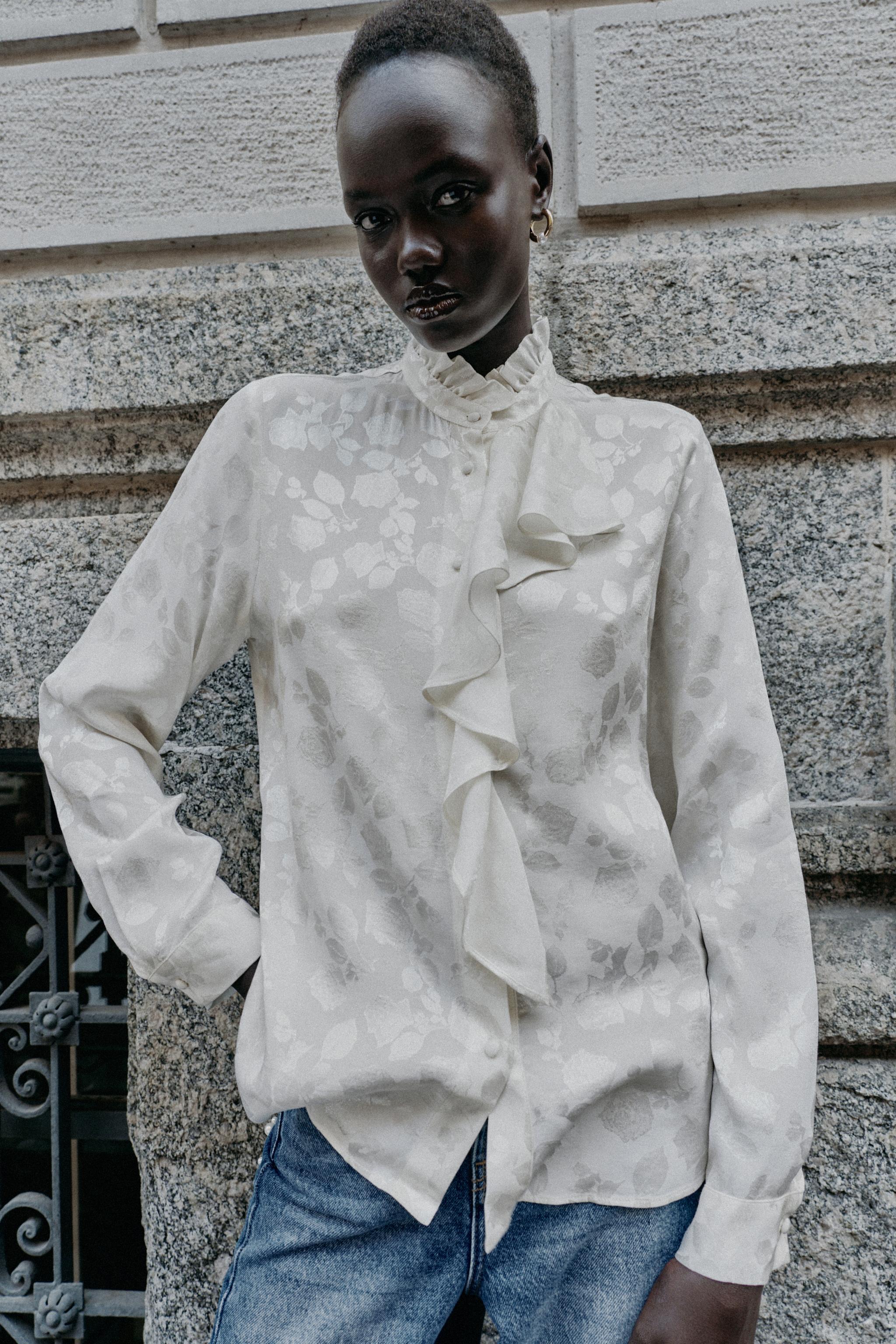 CHEMISE JACQUARD FLORAL VOLANTS