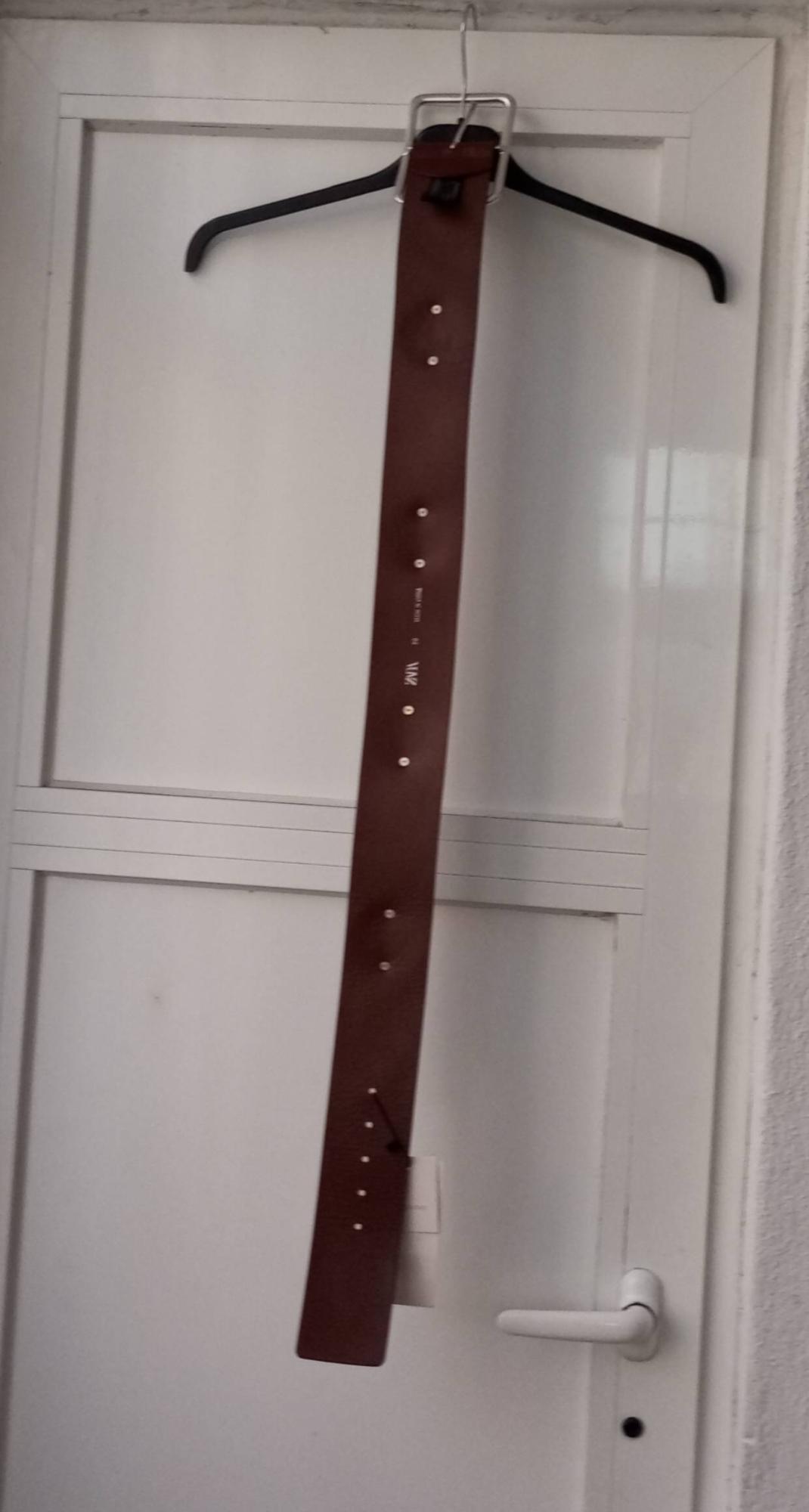 WIDE LEATHER BELT WITH FLOWERS - Image 2