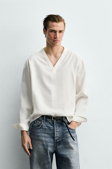 CAMISA FLUIDA CUELLO PICO - Blanco de Zara