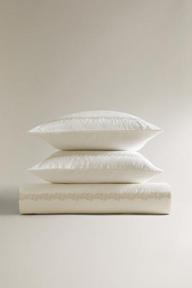 SATEEN DUVET COVER WITH FLORAL BORDER - Cava by Zara - Image 5