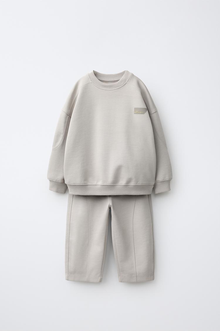 CONJUNTO JOGGING SUDADERA Y PANTALÓN BARREL INTERLOCK