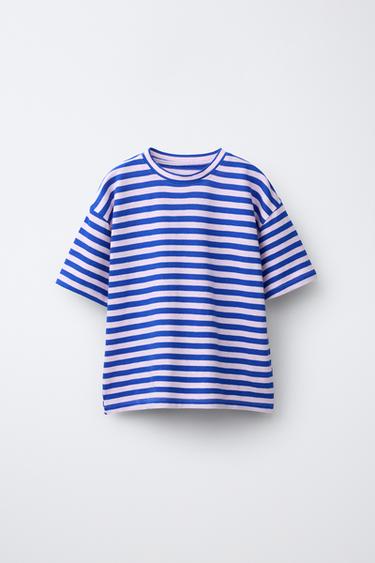 GESTREIFTES T-SHIRT - Blau von Zara