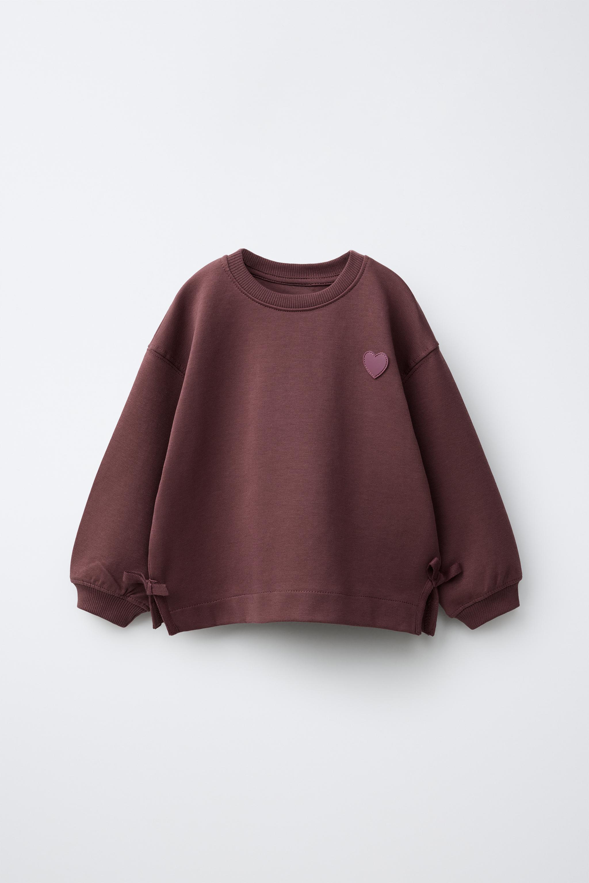INTERLOCK BOW AND HEART SWEATSHIRT — Chocolate