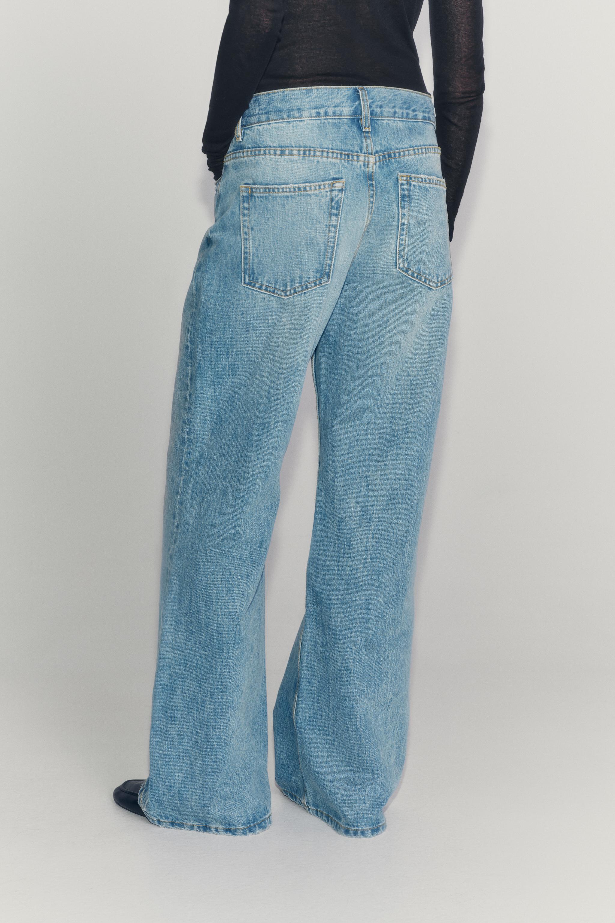 Женские джинсы Zara ZW COLLECTION LOW-RISE RELAXED FLARE JEANS — фото 4