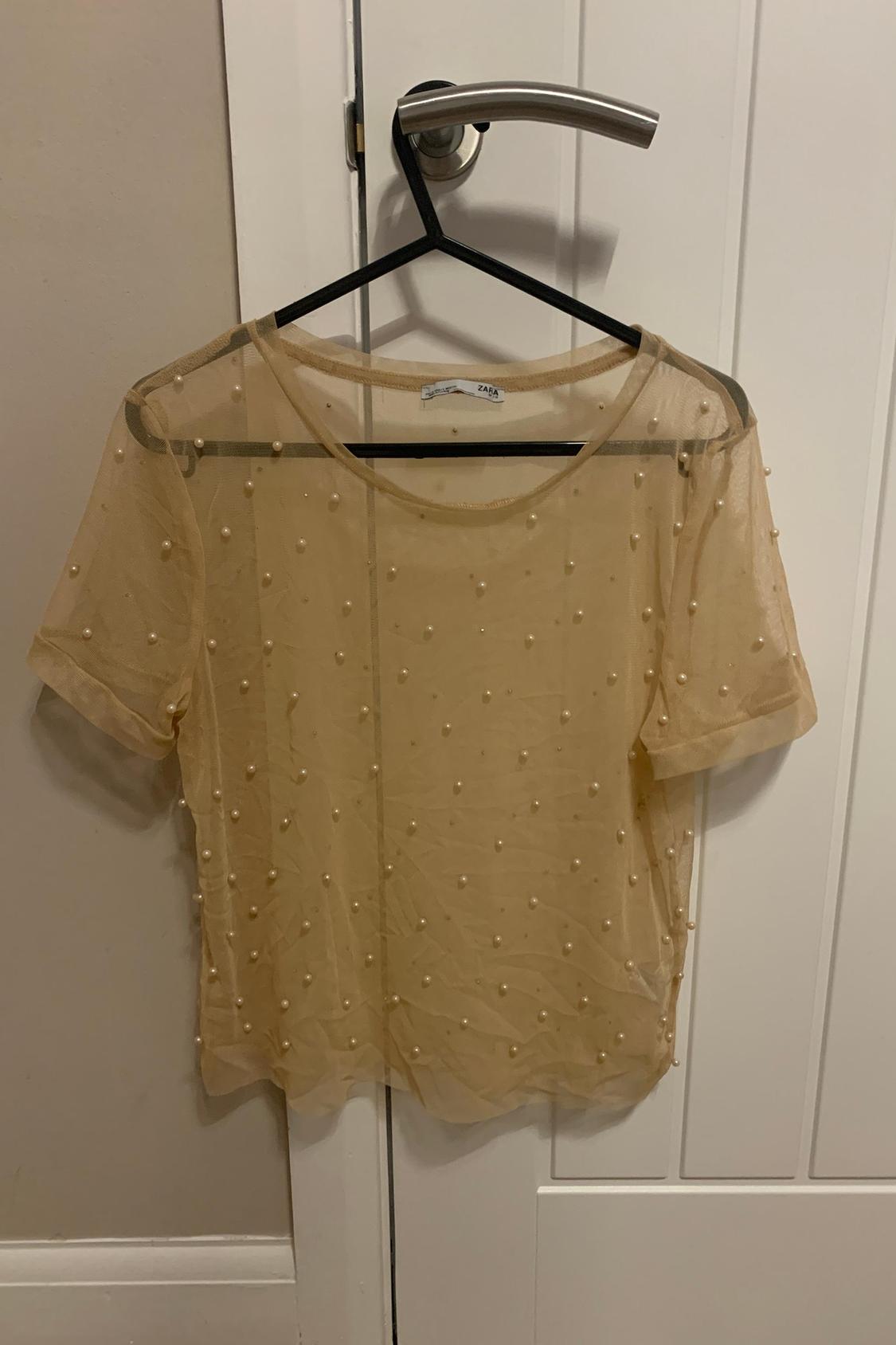 TULLE T-SHIRT WITH FAUX PEARLS