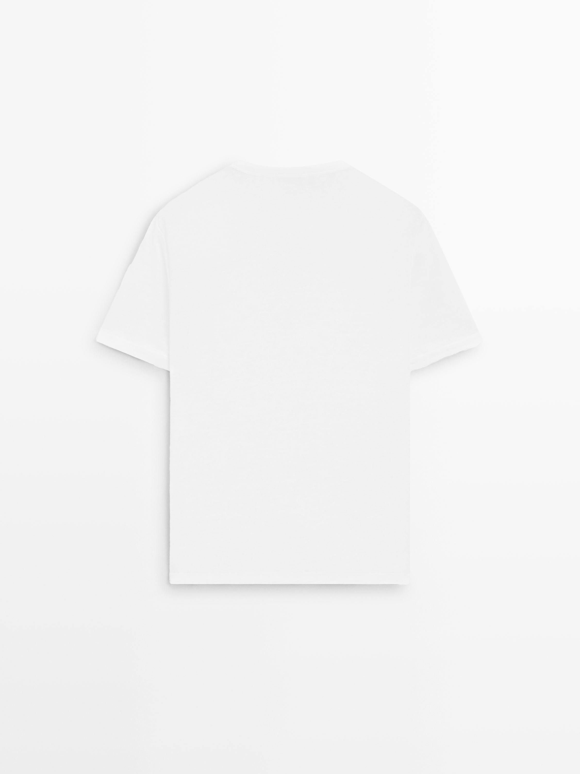 Linen V-neck T-shirt