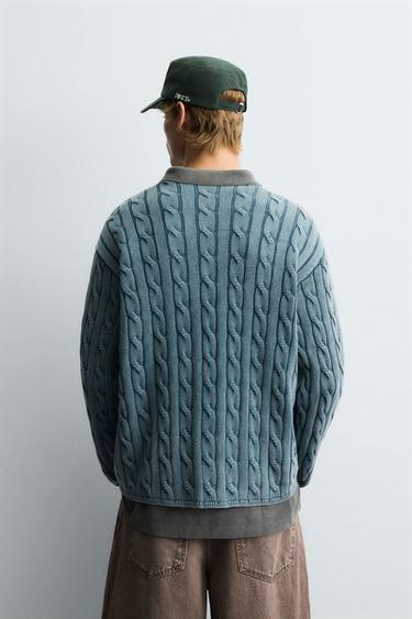 PULL LAVÉ STRUCTURÉ À TORSADES - Bleu canard de Zara - Image 2