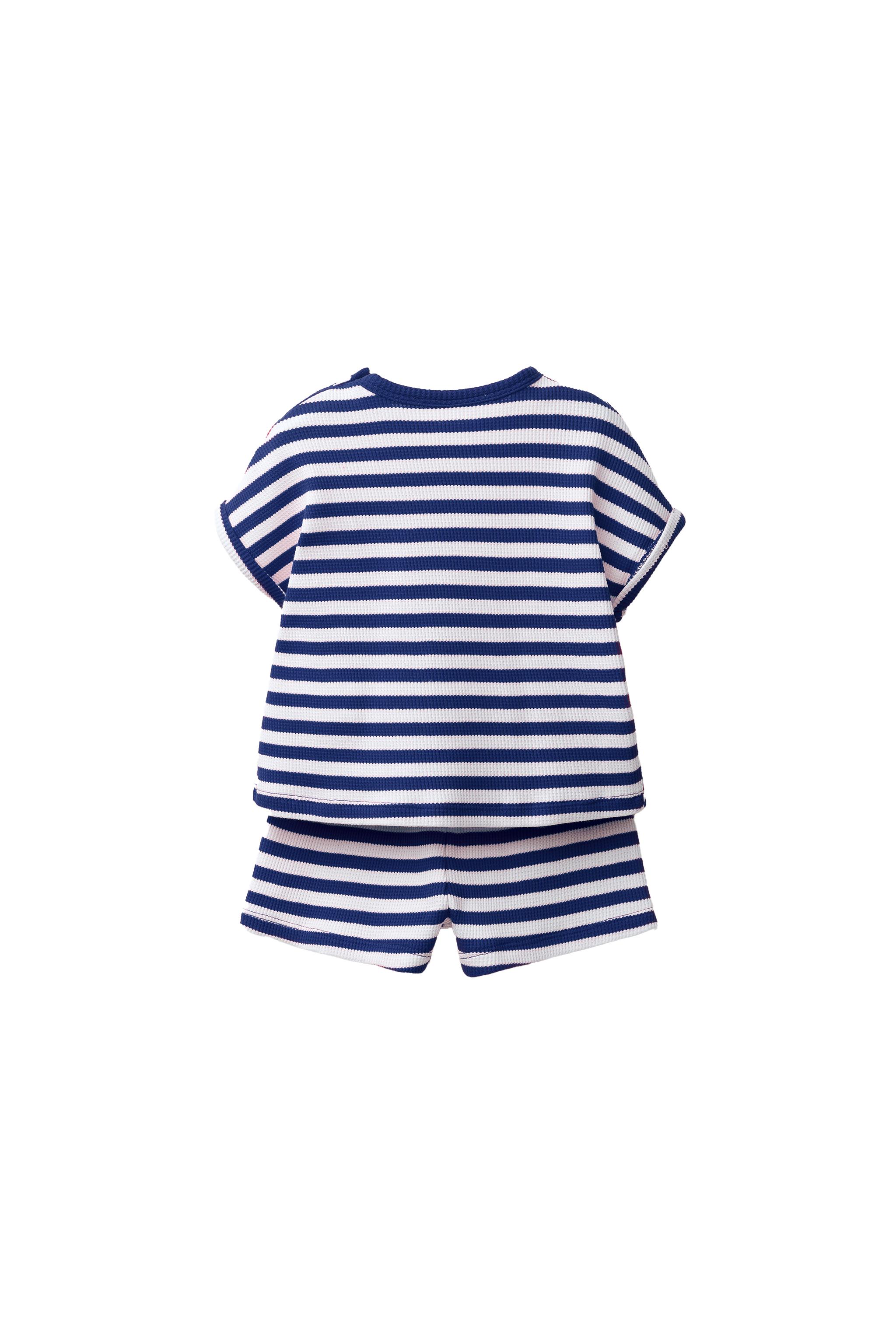 STRIPED WAFFLE KNIT SHIRT AND BERMUDA SET