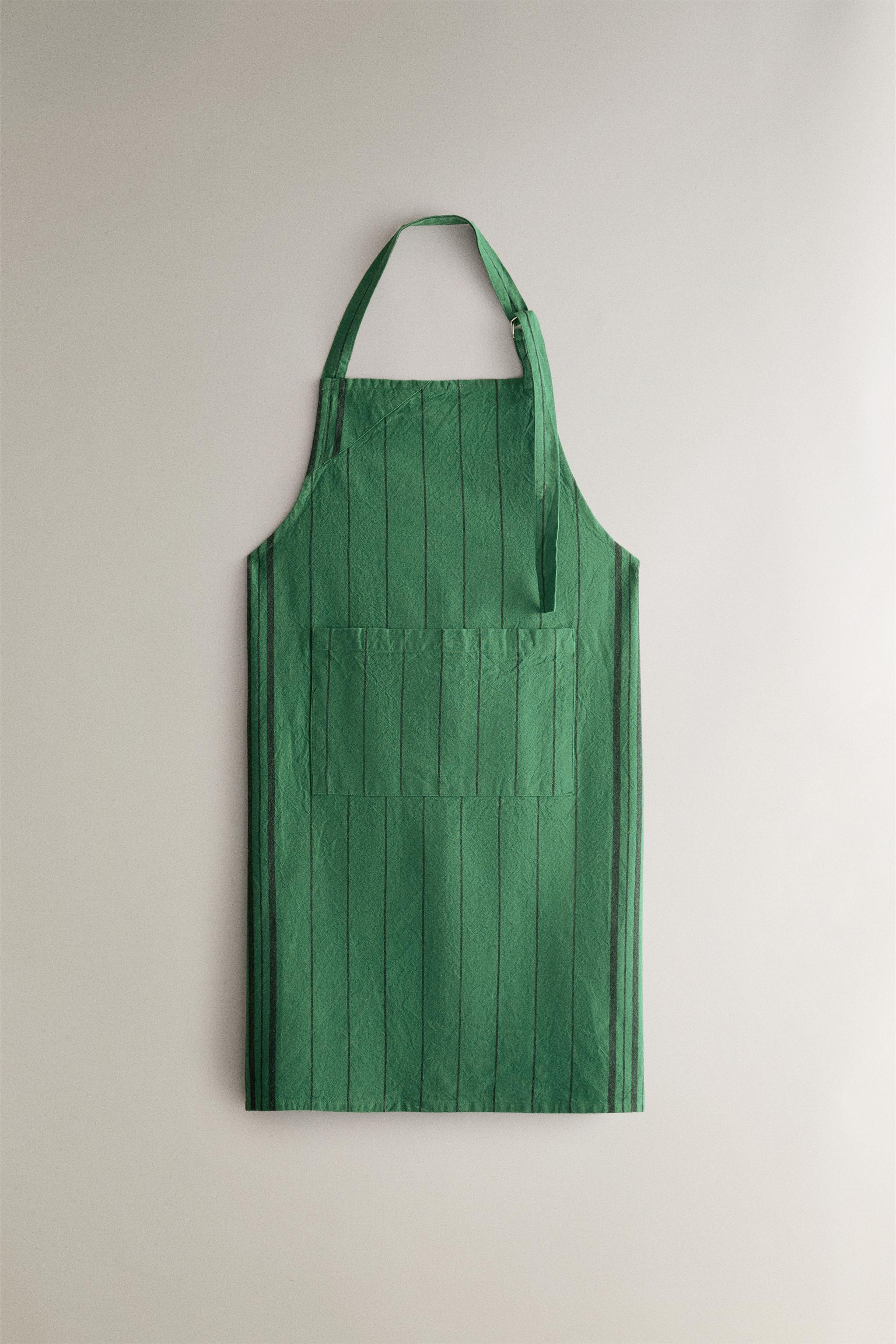 DYED THREAD APRON