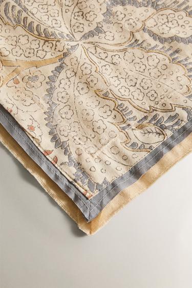 NAPPE IMPRIMÉ FLEUR ET PAISLEY - Bleu clair de Zara - Image 2