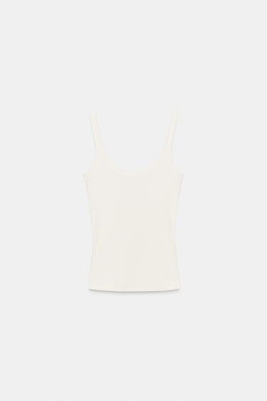 CAMISETA BÁSICA TIRANTES - Blanco roto de Zara