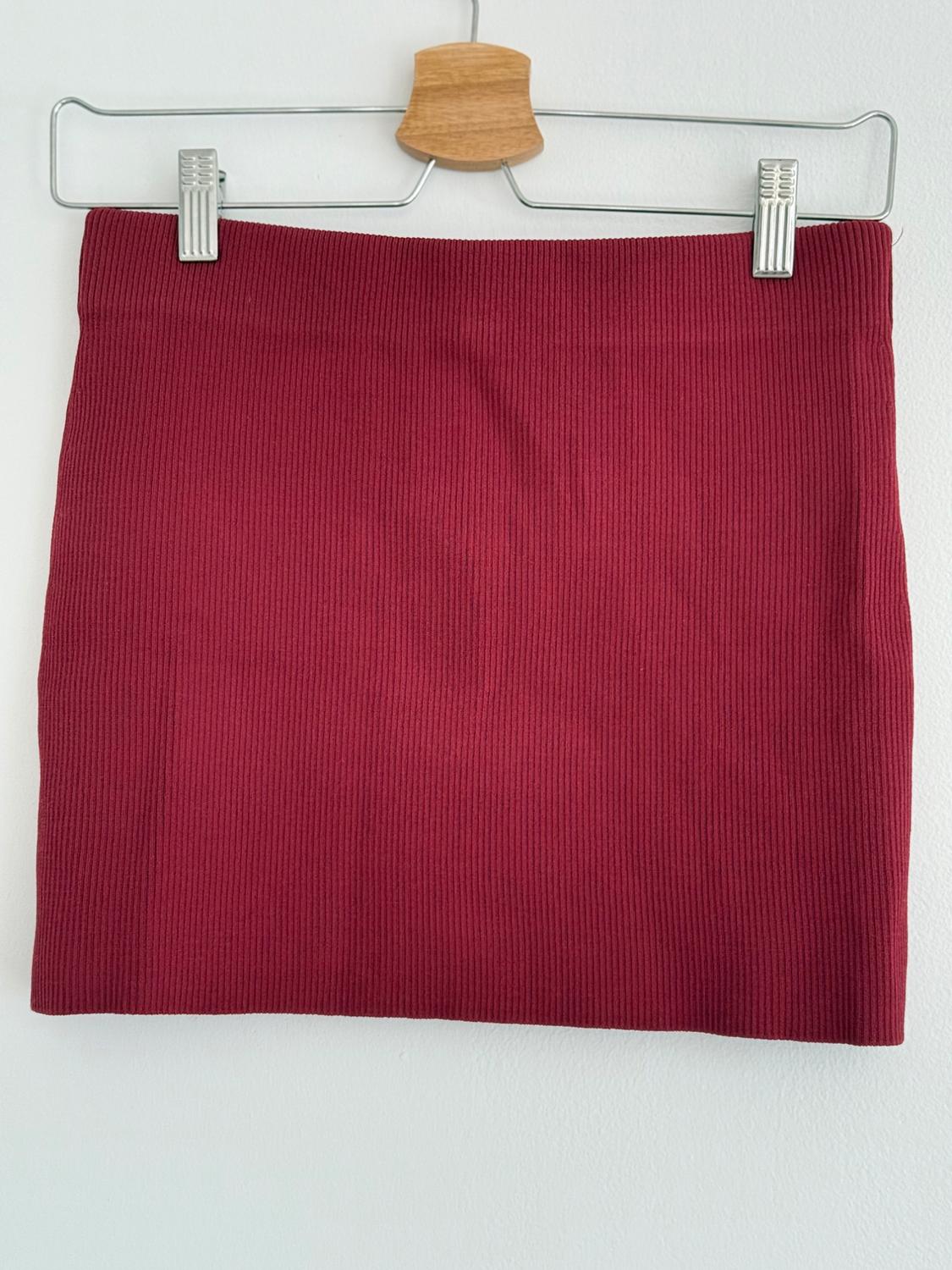 KNIT MINI SKIRT - Image 2
